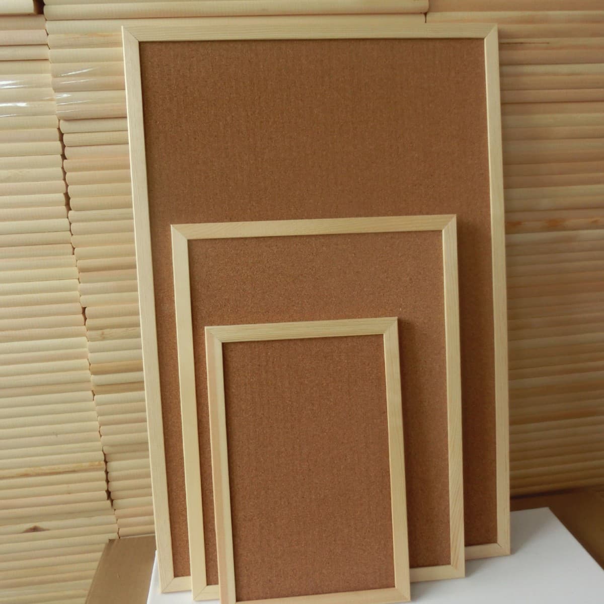 Cork board message board can be hung on the wall display board home office memo solid wood frame cork board