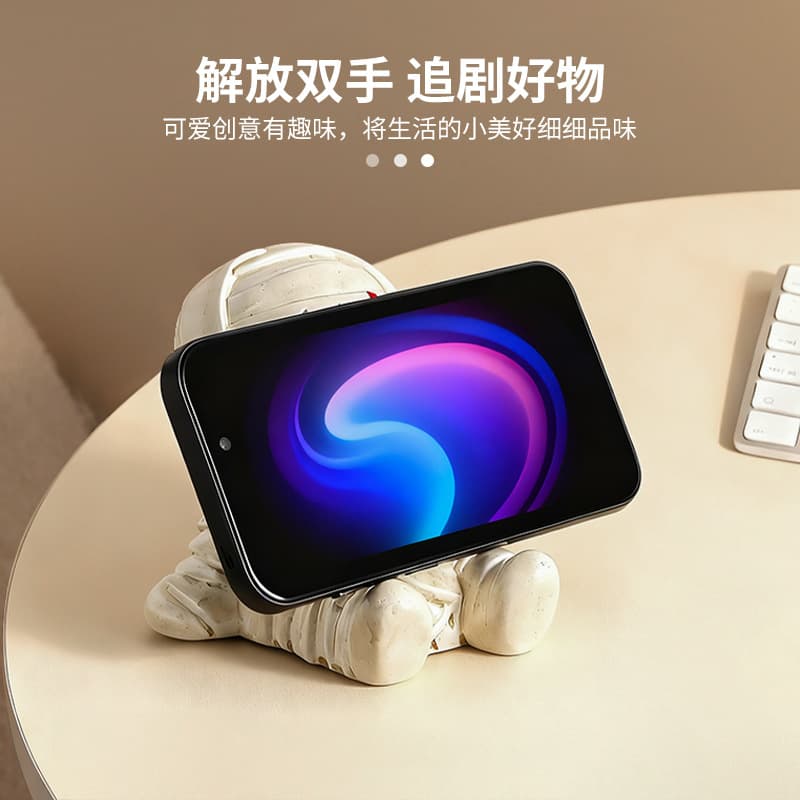 "I'm bored and hang out with the mummy!" Horror mummy desktop mobile phone stand decoration ornaments