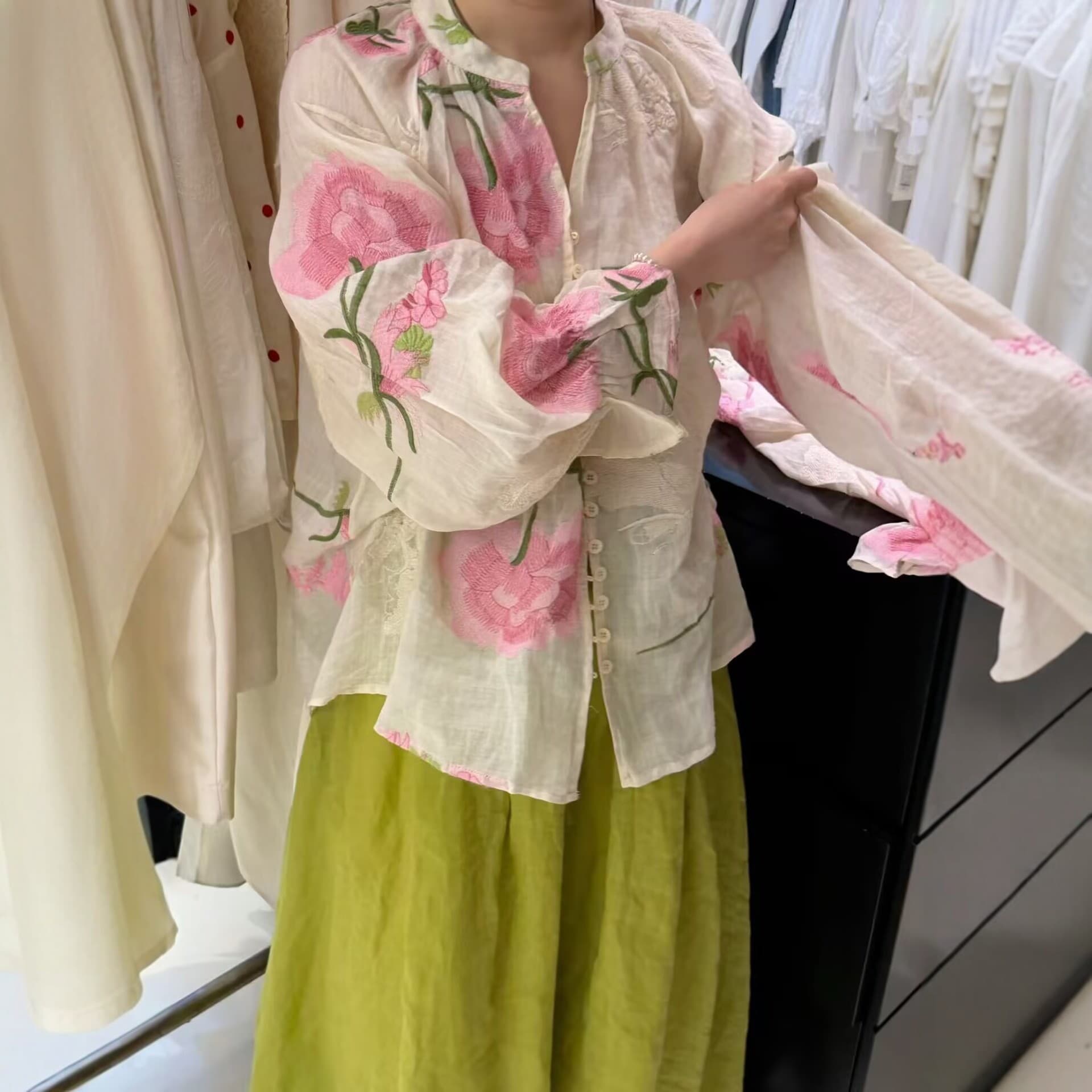 Floral Embroidered Ramie Shirt for Women Cotton Linen V-Neck Long Sleeve Loose Artistic Flower Embroidery Blouse Cardigan Top