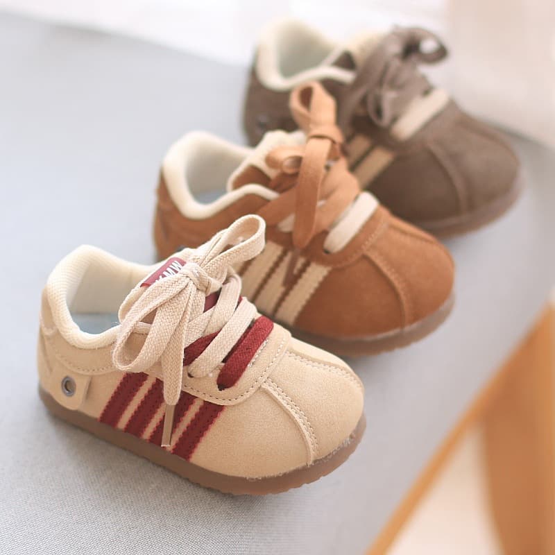 New spring and autumn children's sneakers, boys' soft-soled casual shoes, 1-3 year old toddler walking shoes, retro German training shoes