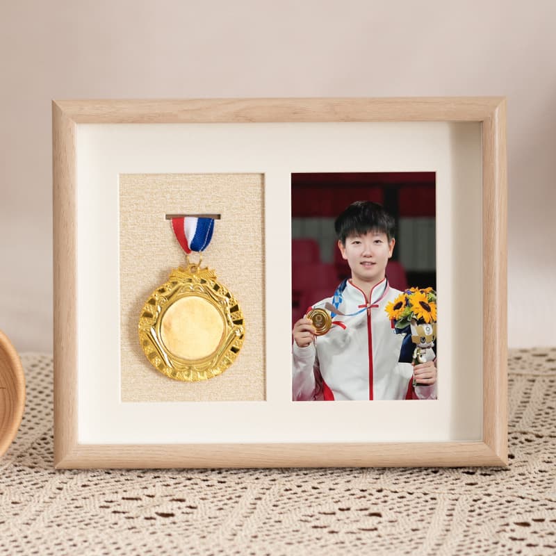 Wooden Medal Display Frame Storage Box Marathon Medal Hanging Decorative Picture Frame Hollow Sports Honor Medal Stand Wholesale