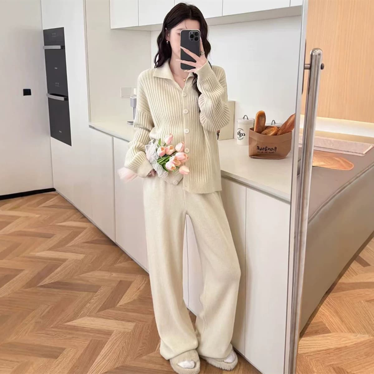 Cross-border casual knitted suit for women in autumn and winter new style lazy style solid color lapel sweater cardigan wide leg pants two-piece set