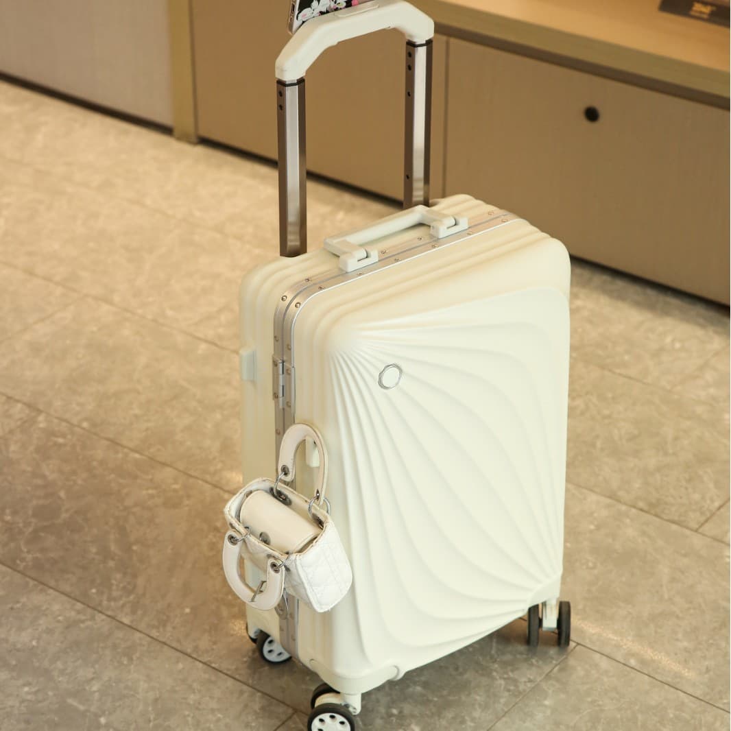20-inch Lightweight Spinner Luggage, Casual Travel Suitcase with Universal Wheels, Unisex Trolley Case, New Simple Carry-on Luggage