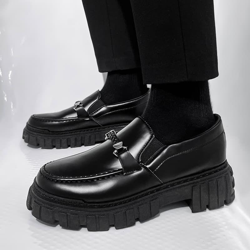 2025 Spring British Style Leather Shoes Men's Thick Sole Low-Top Slip-On Loafers One-Step Casual Men's Shoes