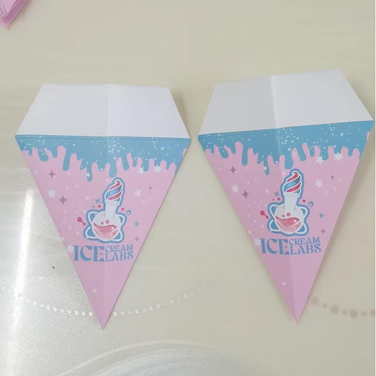 New Triangle Cone Packaging Bag, Ice Cream Cone Paper Holder, Waffle Cone Wrapper, Snack Bag, Pointed Packaging Bag