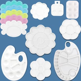 Factory Direct Plastic Plum Blossom Palette 4-Hole 7-Hole 10-Hole Round Palette Small Footprint Palette Wholesale
