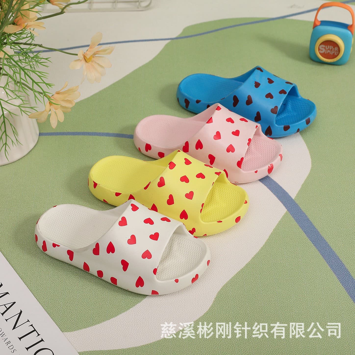 Baby Slippers Summer Cute Cartoon Children's Sandals Soft Sole Outdoor Bathroom Slippers for Girls and Boys Indoor Slippers in Stock
