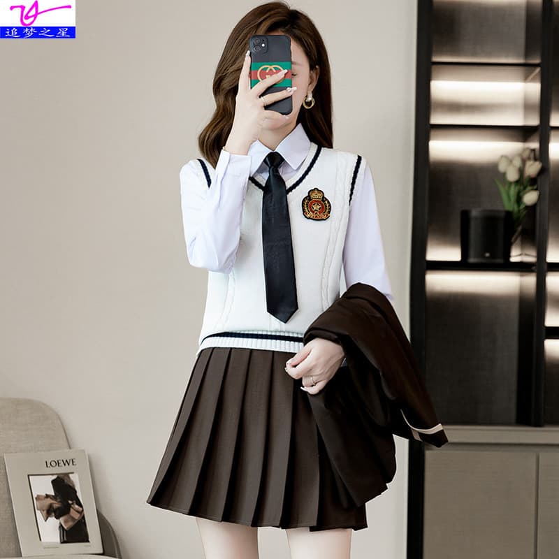 Middle school uniform set, college style, 2023 autumn new style, sleeveless knitted vest, sweater, JK uniform for girls.