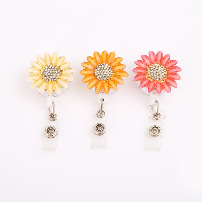 Nurse Student ID Badge Handmade Crystal Rhinestone Sunflower Metal Buckle Factory Direct Supply Retractable Badge Reel