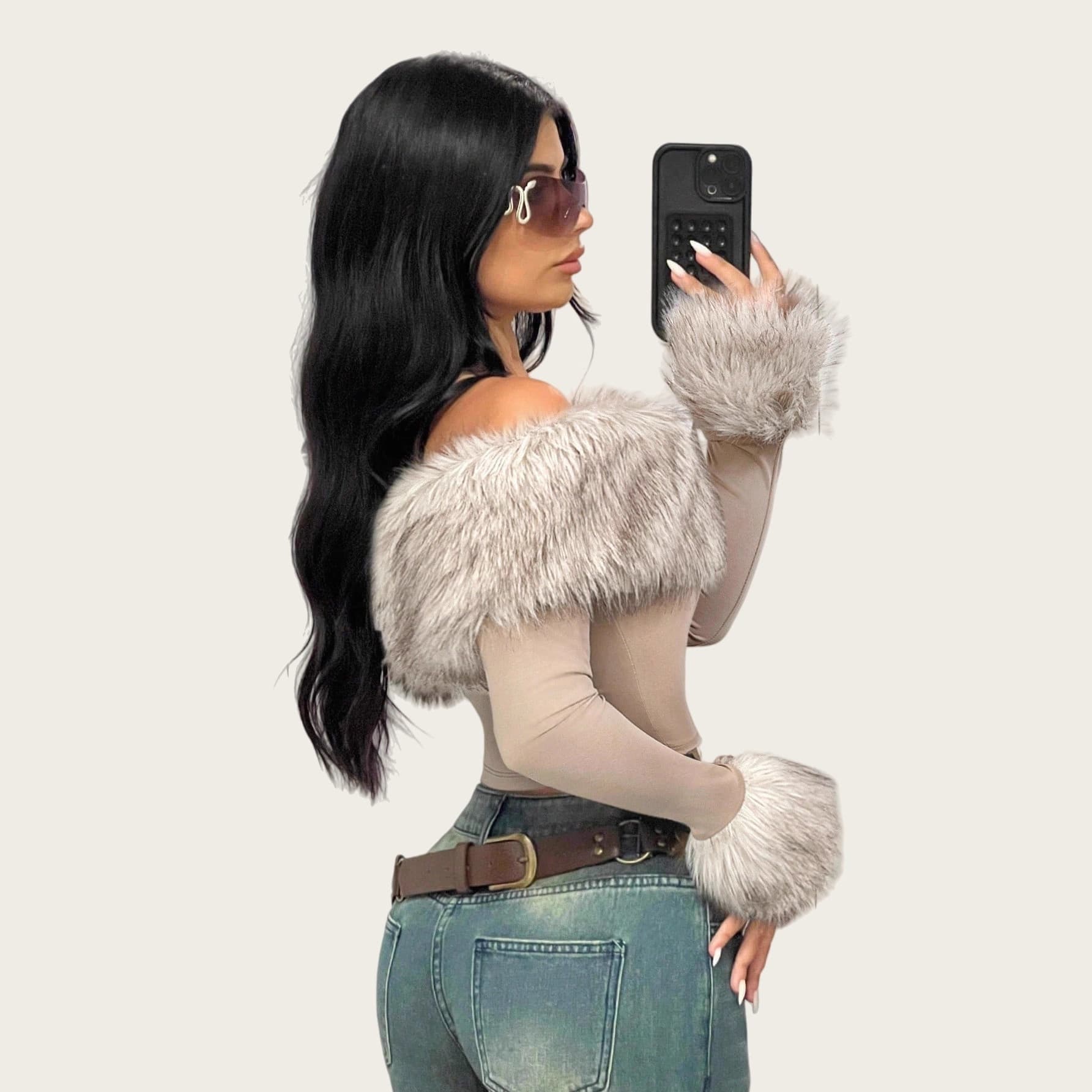 Sexy Furry Collar Off-Shoulder Long-Sleeve Women's T-Shirt, Fashion Street Style Slim Fit, Versatile Crop Top for Spring and Autumn
