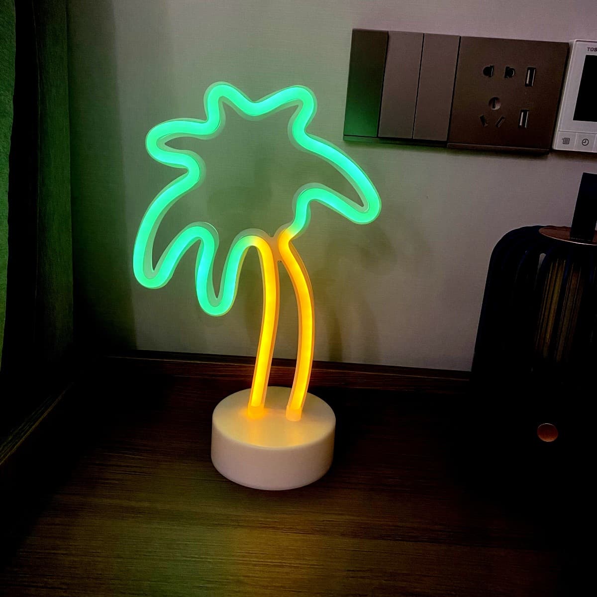 Factory Direct Cross-Border Stock Base Coconut Tree LED Neon Light Home Bedroom Holiday Party Tabletop Decoration