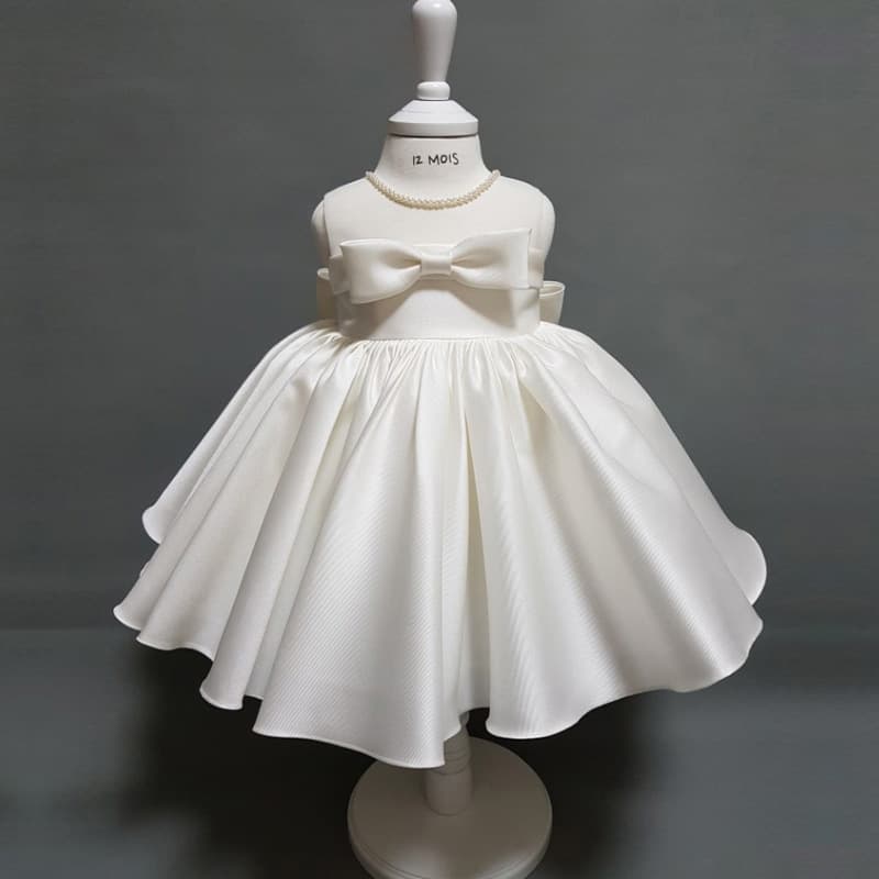 One-year-old baby girl dress spring children's bright gauze catwalk princess dress host flower girl hundred days little girl dress
