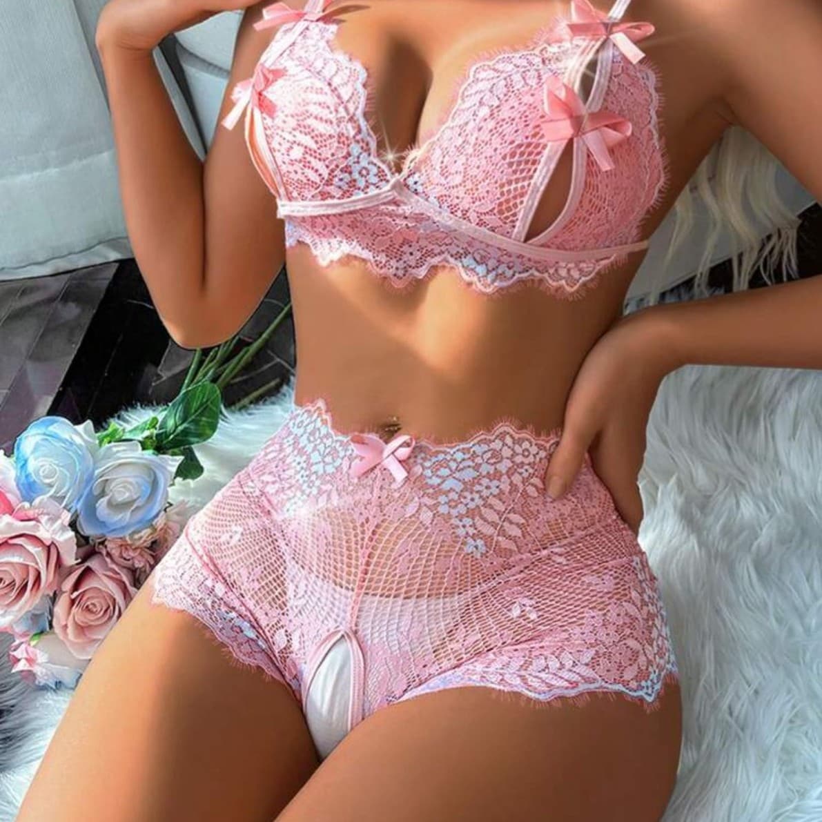 New European and American Sexy Lingerie Set Lace See-Through Open Crotch Lace Three-Piece Set 3401