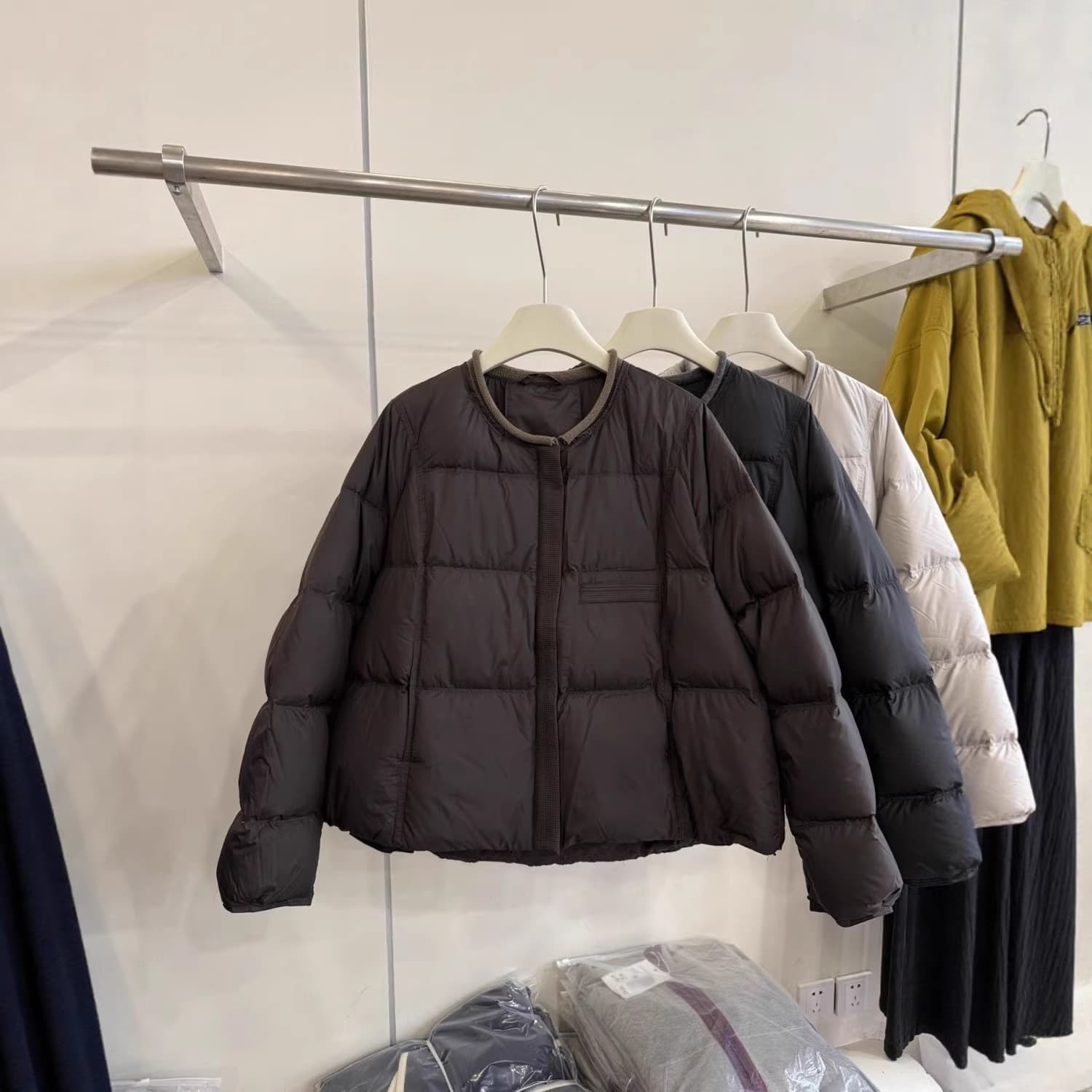 Slimming Versatile Premium Down Cotton Coat Solid Round Neck Puffer Jacket 2026 Fall Winter New Plus Size Women's Wear