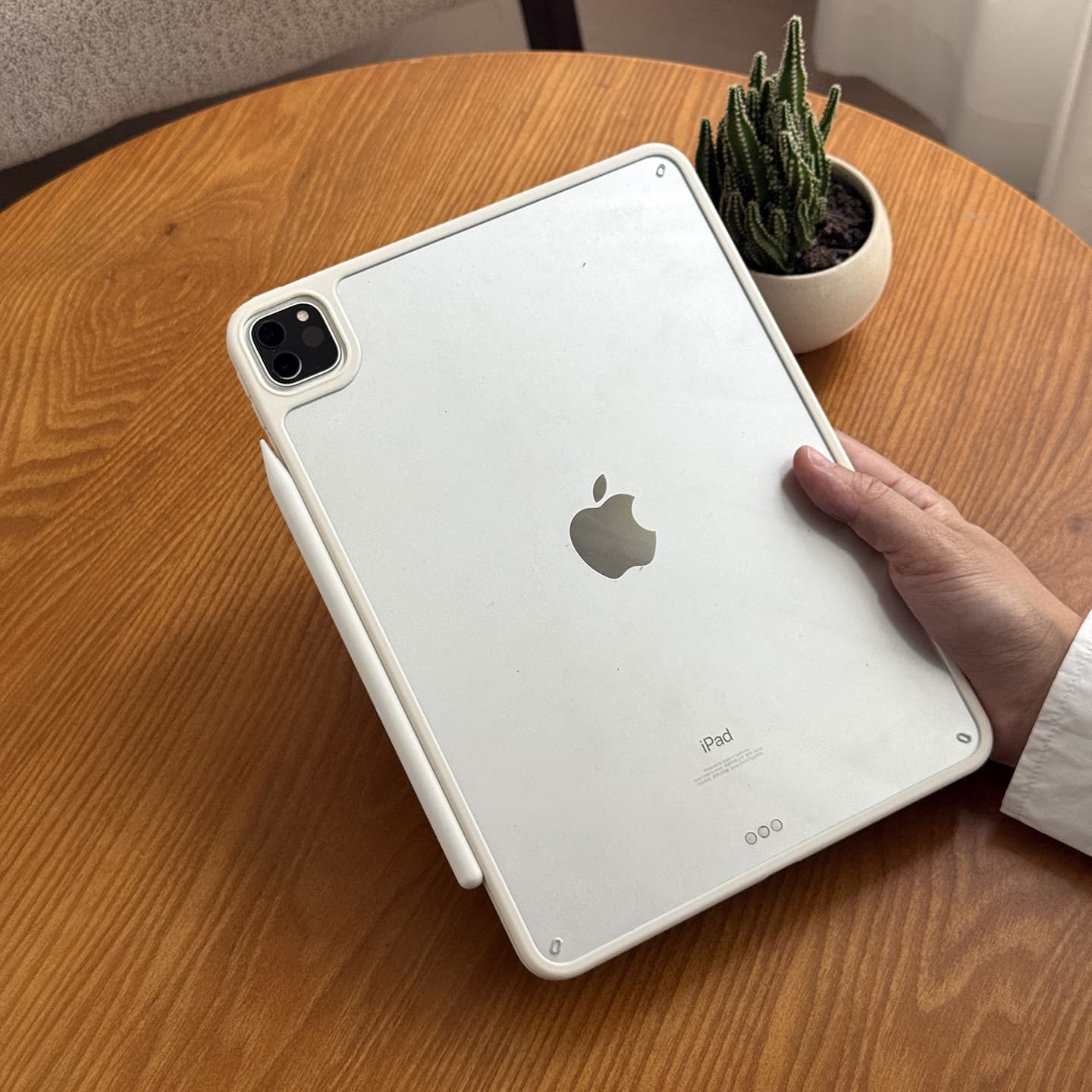 iPad Pro Single Shell Air8 Transparent 6 Protective Case 11 Inch No Pencil Slot 13 Compatible with Apple 10th Gen Tablet 5 Anti-Bend 9