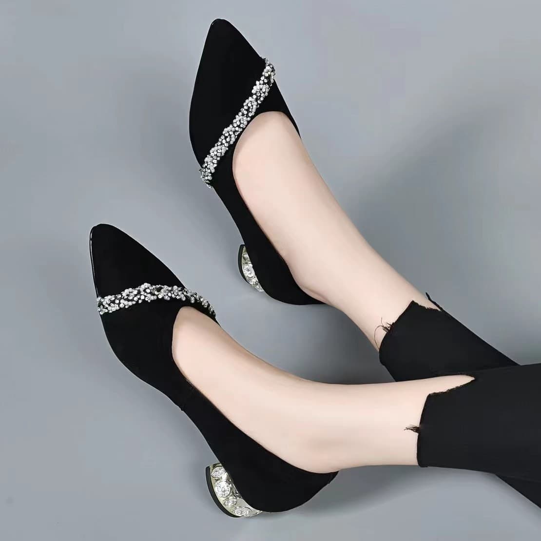 Block Heel Women's Shoes Suede Soft Leather Shoes 2023 Autumn New Flat Small Leather Shoes Versatile Shallow Mouth Pointed Toe Women's Shoes