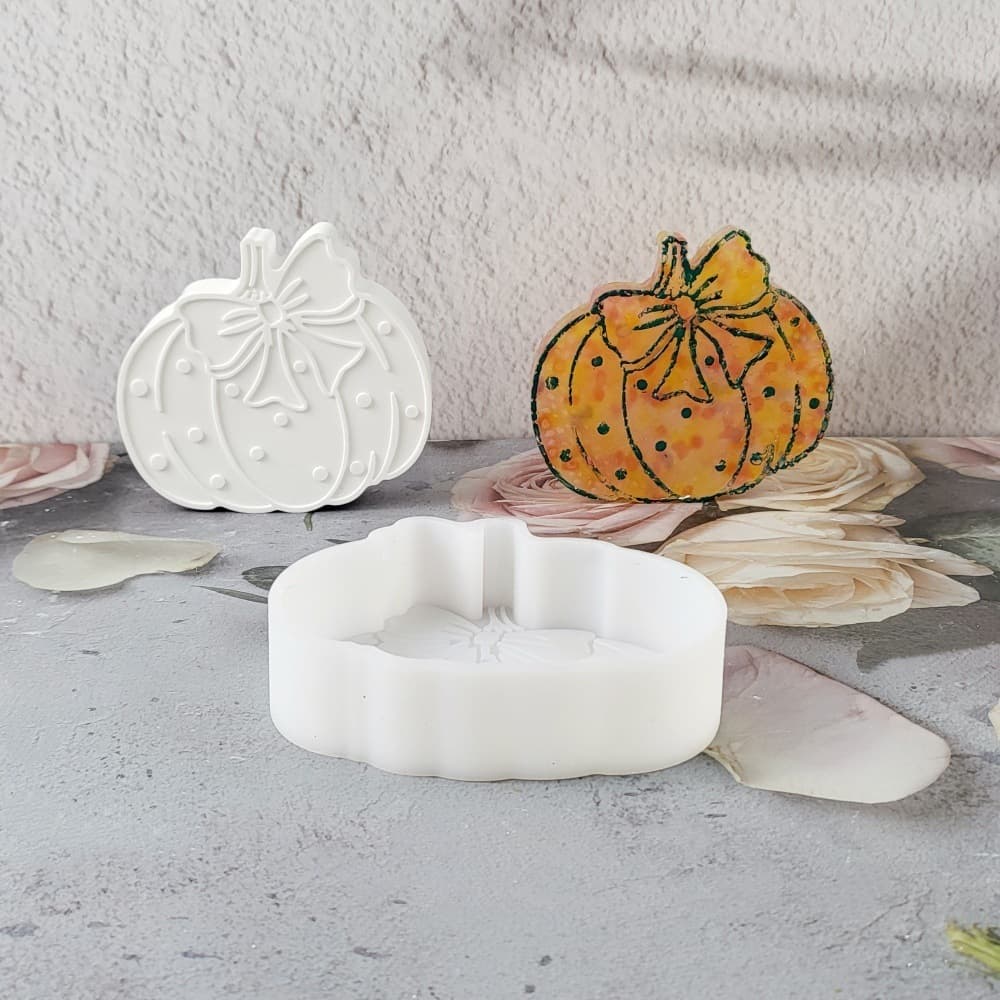 Z0208 Pumpkin Bow Aromatherapy Mold Desktop Decoration Cement Plaster Mold DIY Silicone Mold