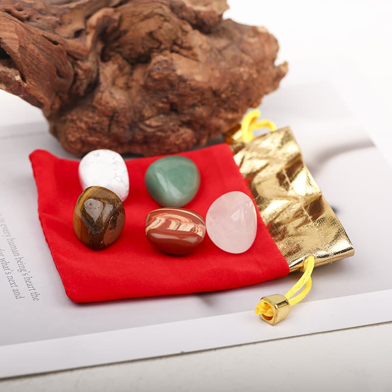 Natural crystal rolling stone red, yellow, green and purple raw stone large particle ore ornaments rolling stone ore specimen gift box set