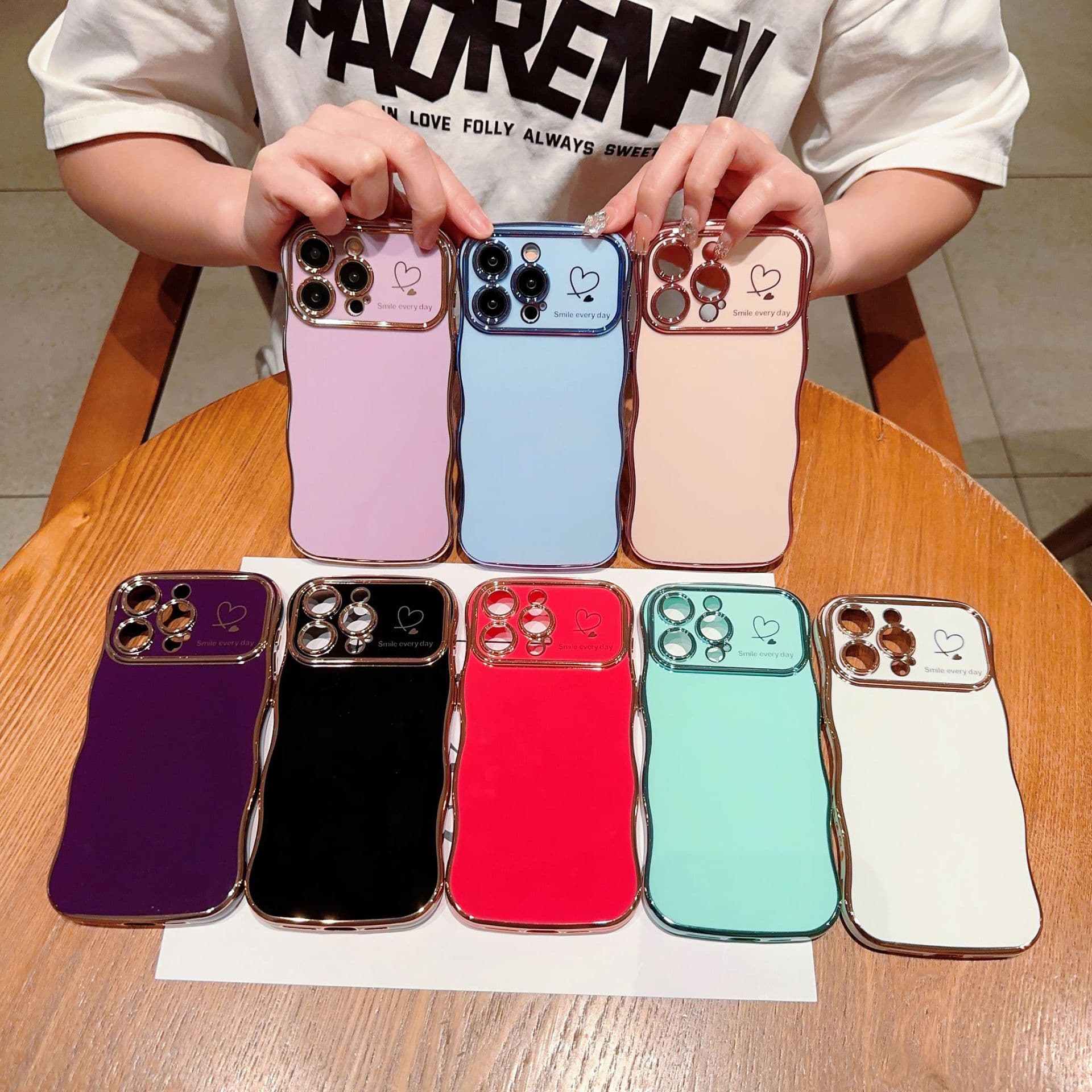 Suitable for iphone16Promax mobile phone case wave electroplating double love heart large window Apple 17 protective cover 13 soft