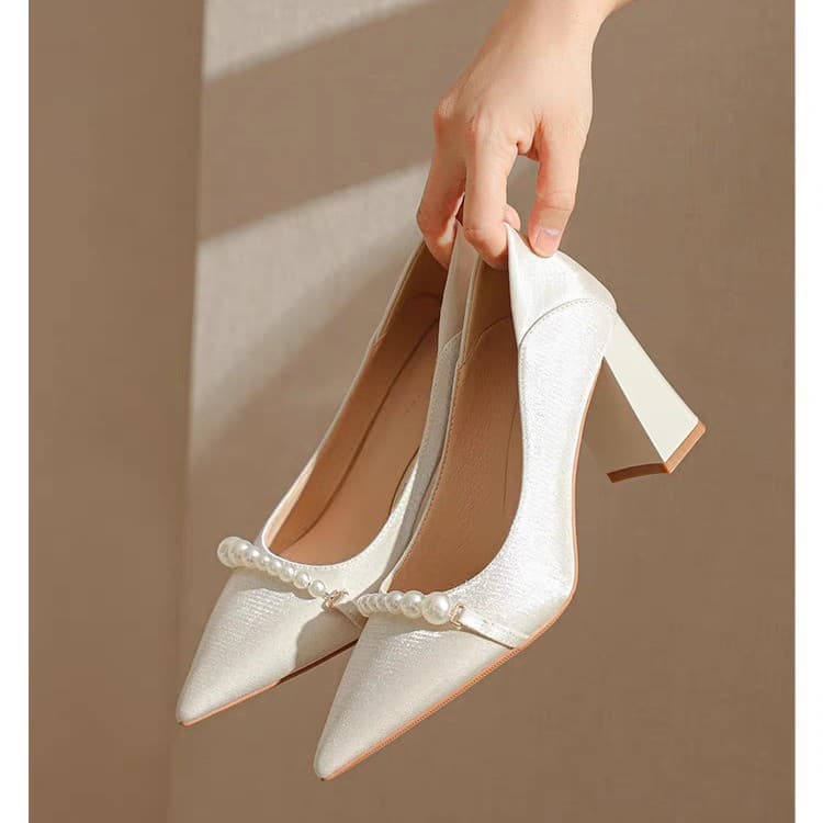 Fairy-Style High-Heeled Shoes for Women 2025 New Model Elegant Girl Bowknot Rhinestone Pointed Toe Ready-To-Ship Single Shoes Bridesmaid Shoes