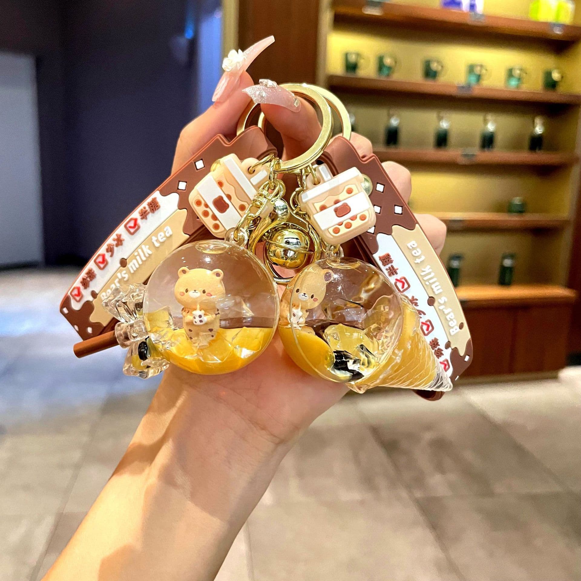 Oil floating pearl milk tea cup bear keychain couple bag small pendant car key chain gift wholesale