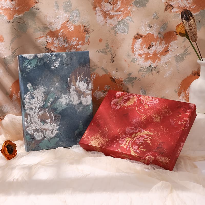 Chinese style cashmere scarf packaging box, exquisite Chinese style gift packaging box, pajamas, silk scarf, cashmere sweater gift box