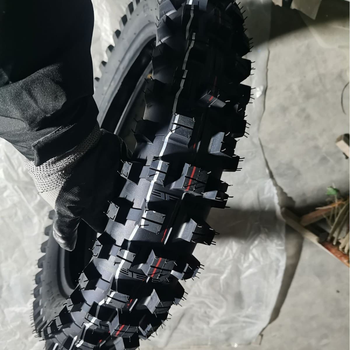 Factory Direct Off-Road Motorcycle Tire 120/90-18 Deep Tread Mountain Bike Tire
