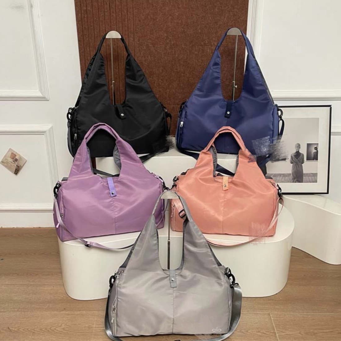 Alo Export Women's Bag 2025 European and American Large-Capacity Tote Bag Totebage Single Shoulder Crossbody Batch Magnetic Buckle Design