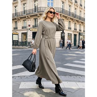 European and American Simple Solid Color A-Line Tea Dress with Waist-Cinching Metal Buckle Tie, Concealing and Over-the-Knee Plus Size Dress