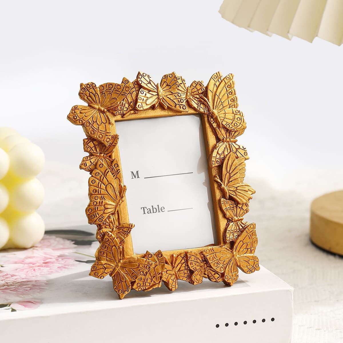 Cross-border Butterfly Photo Frame Small Ornament European Home Decorative Frame Picture Frame Vintage Resin Photo Frame Small Gift