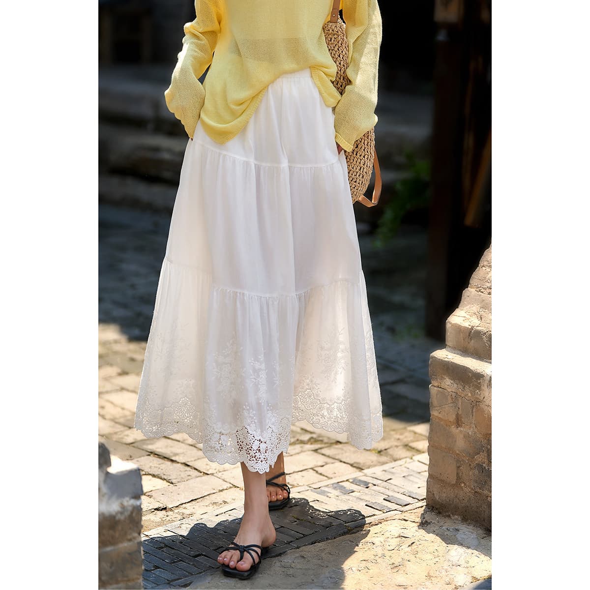Must-Have for Fashion Lovers! Dawn Breeze Two Versions Layered Crochet Hollow Half Skirt for Women Spring/Summer