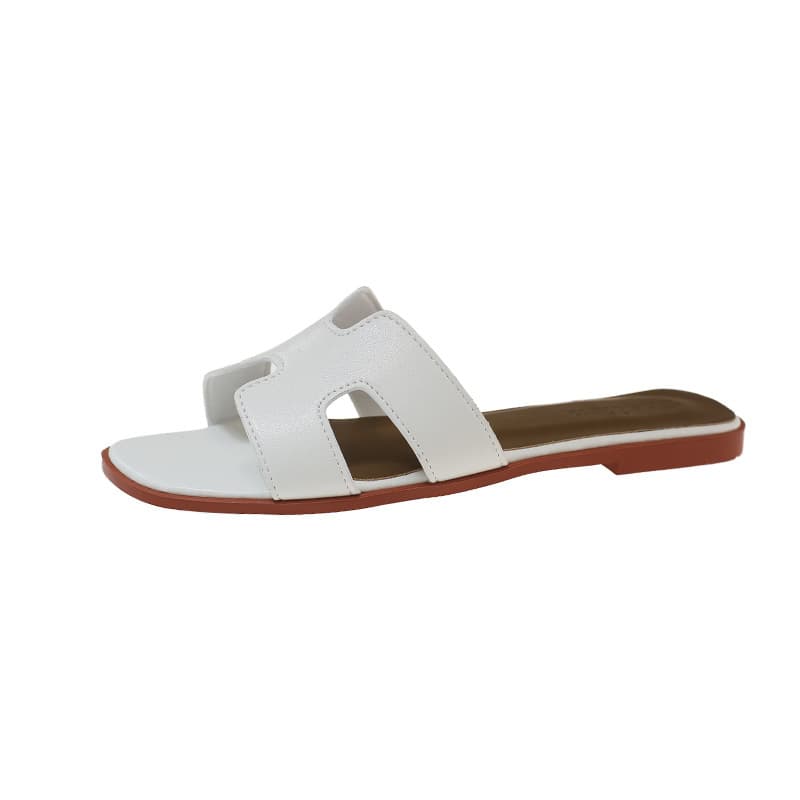 Stunning Flat Sandals for Women Summer 2026 Plus Size Export High-End Cross-Border Beach Flip Flops for Dresses