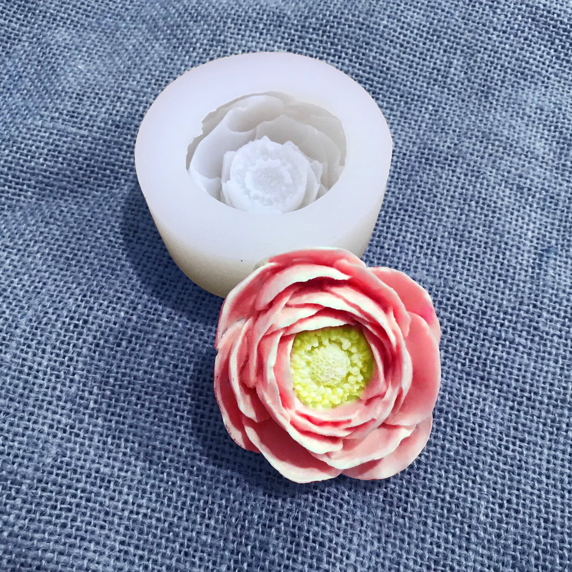 Peony Flower Silicone Mold DIY Epoxy Resin Mold Car Aromatherapy Plaster Candle Silicone Mold Fondant Mold