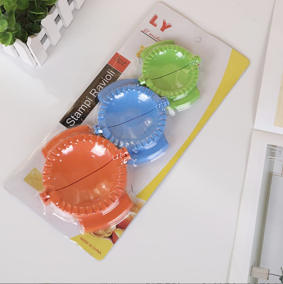 Colorful Household Dumpling Making Tool Set - 3-Piece Manual Dumpling Clip and Mold