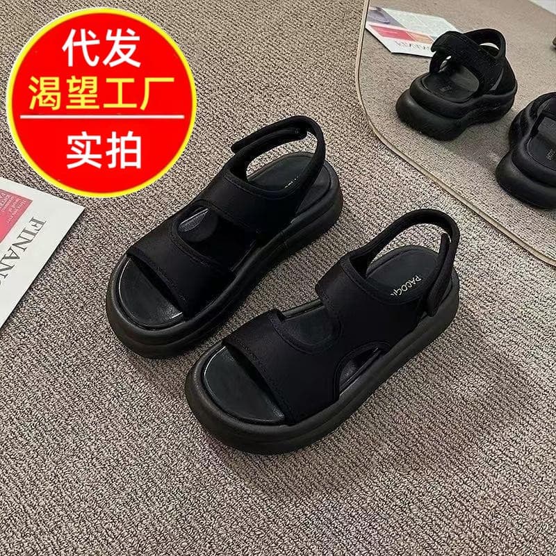 Soft Leather Thick-Soled Platform Sandals 2026 New Summer Versatile Outdoor Beach Soft Non-Slip Roman Sandals Comfortable