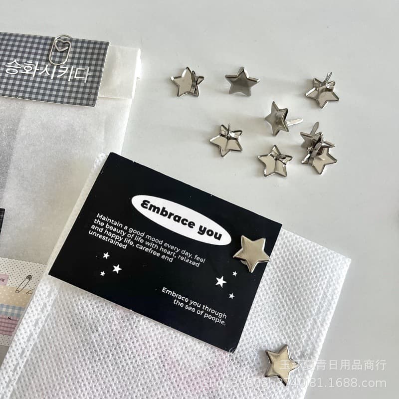 ins high-looking two-legged nails silver star two-legged nails card packaging decoration two-legged nails affordable packaging materials