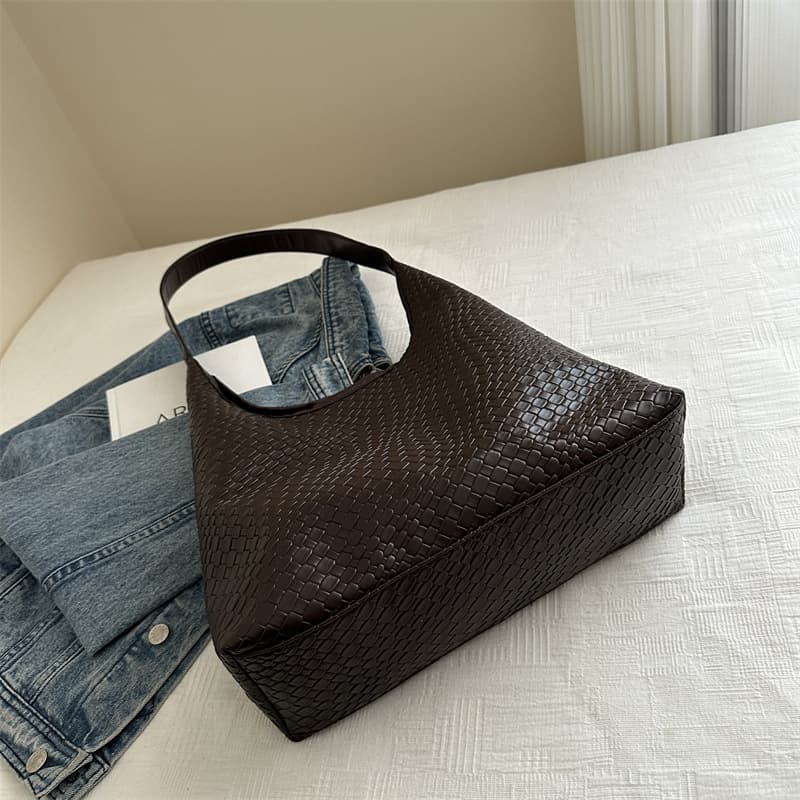 Crossbody Shoulder Bag 2026 New Woven Texture Tote Autumn Winter Bag Women Large Capacity Underarm Bag Commuter Bag