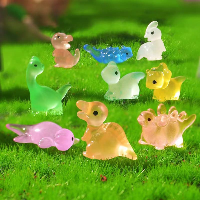 Cross-border luminous cute dinosaur micro-landscape gardening ornaments DIY cartoon transparent small dinosaur resin accessories