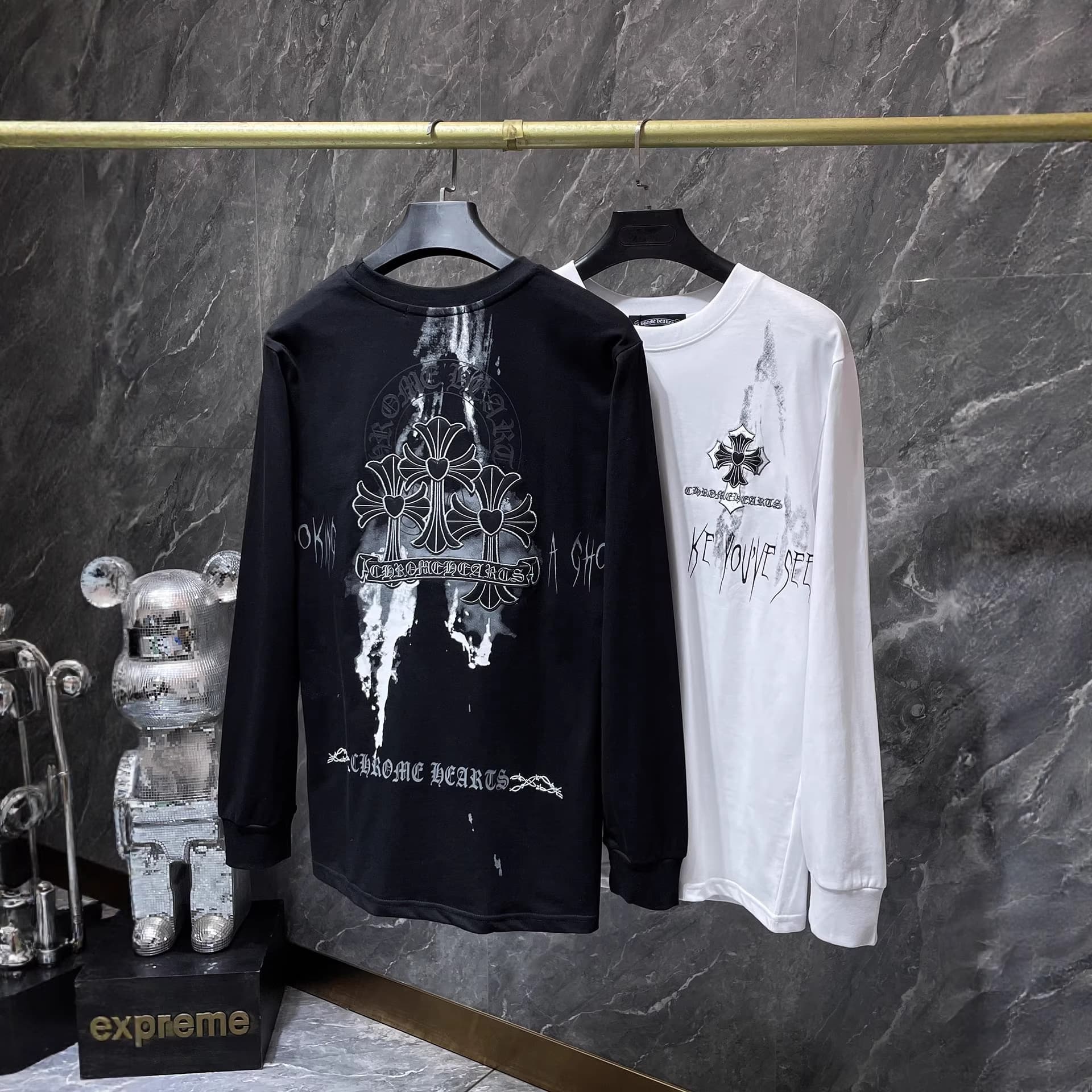 Haute couture heavy material Croquet horseshoe embroidery overlapping cross spray-printed long shirt