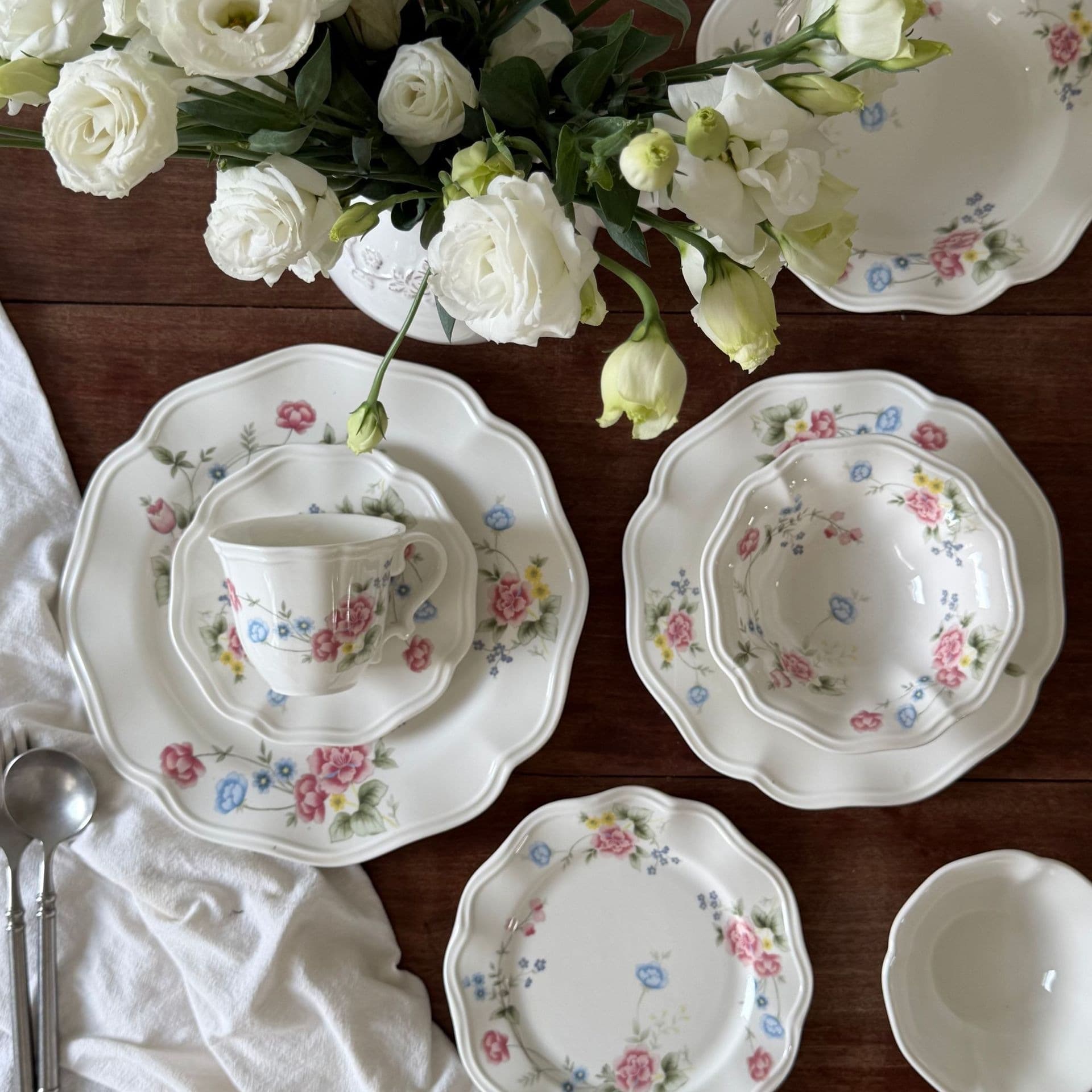 French Romantic Lace Vintage Floral Ceramic Tableware, Ceramic Bowls, Coffee Cup Saucer Set, Soup Plates, Dessert Plates, Western Dinner Plates