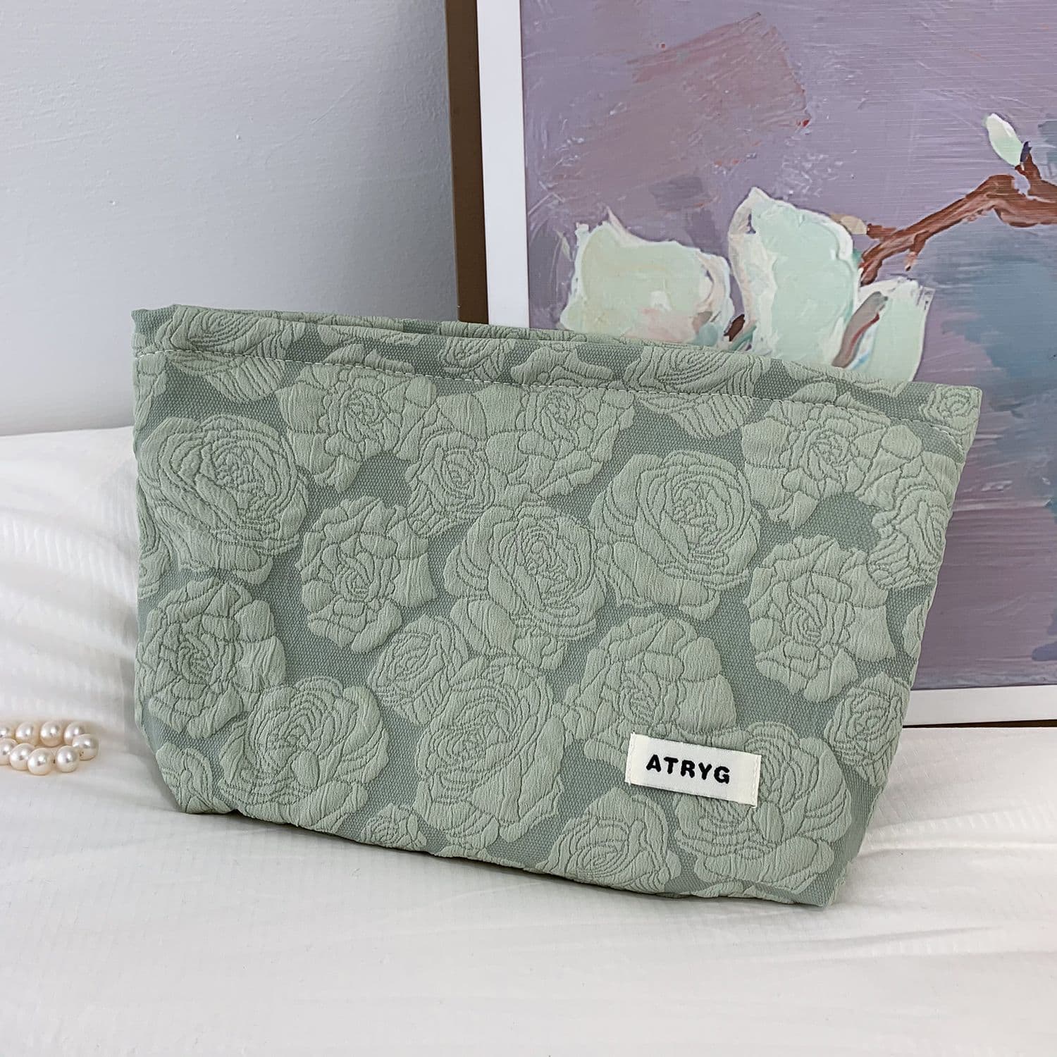 2025 Autumn and Winter New Korean Style Simple Small Fresh Large Capacity Wash Rose Embossed Portable Women's Fabric Cosmetic Bag