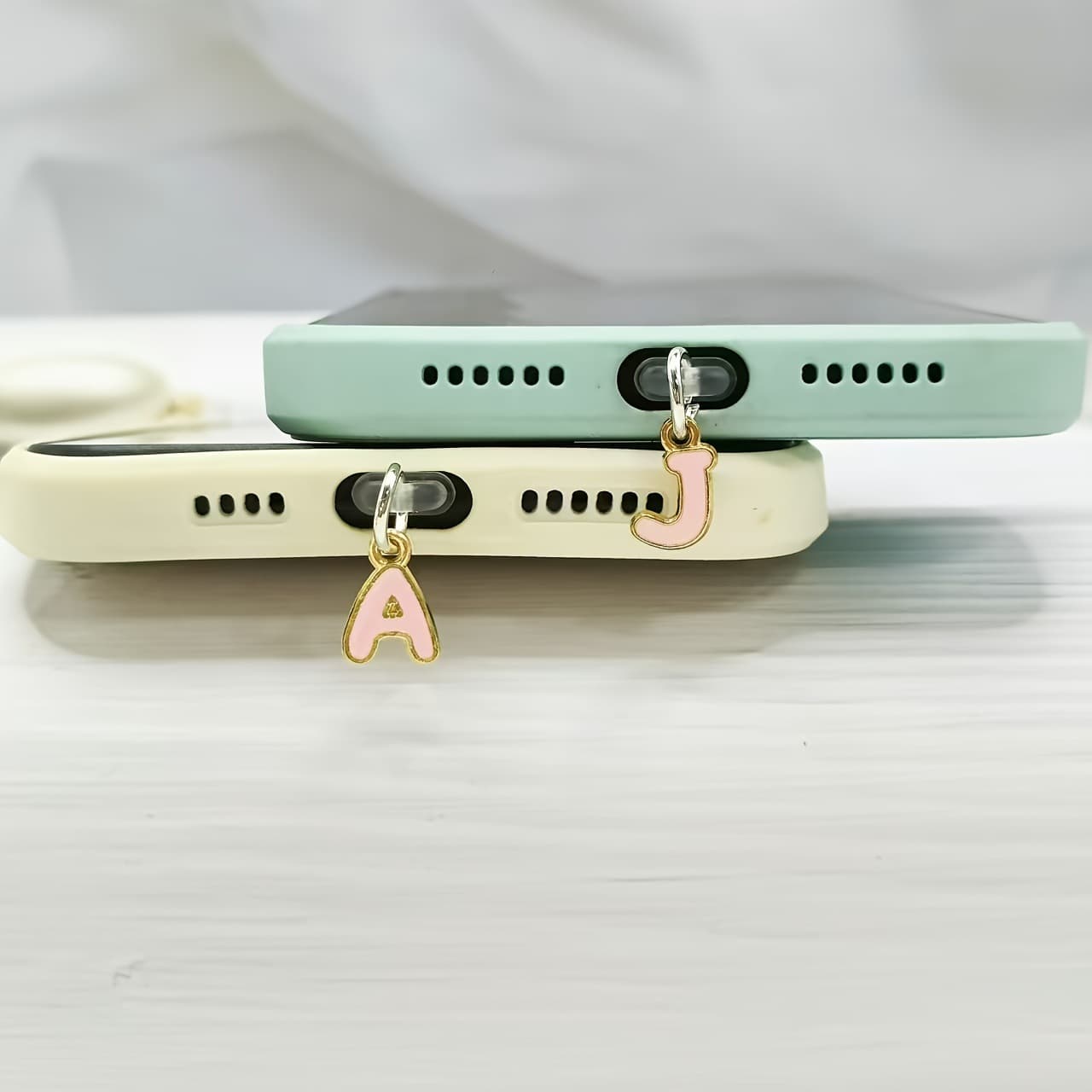 Phone Dust Plug Alloy Pink Letter Charm Dust Cover Universal Phone Dust Cap Accessory Metal Material