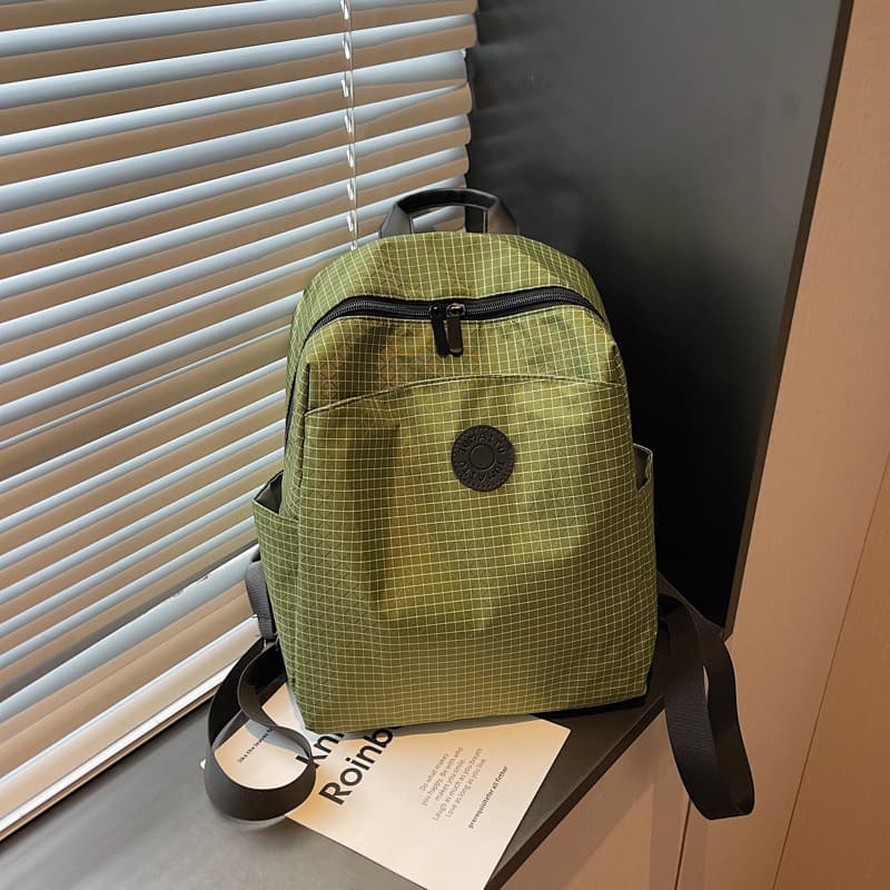 Lightweight plaid nylon backpack women's large-capacity commuter student school bag niche versatile outing travel small backpack