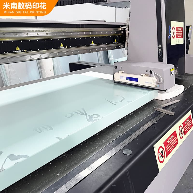 Cross-border large-scale advertising metal aluminum plate printing, UV processing on wood, acrylic, and glass digitally.