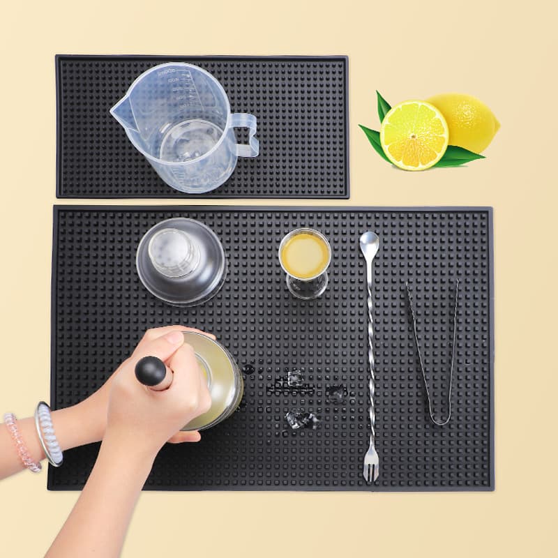 2026 New Bar Drainage Non-Slip Mat Car 4S Store Bar KTV Restaurant Coaster PVC Tableware Customizable