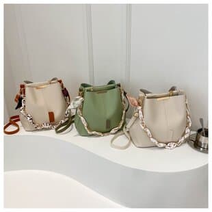 Women's Shoulder Bag Light Luxury Premium Crossbody Bag Women Textured PU Bucket Bag Versatile Chain Crossbody Bag Women