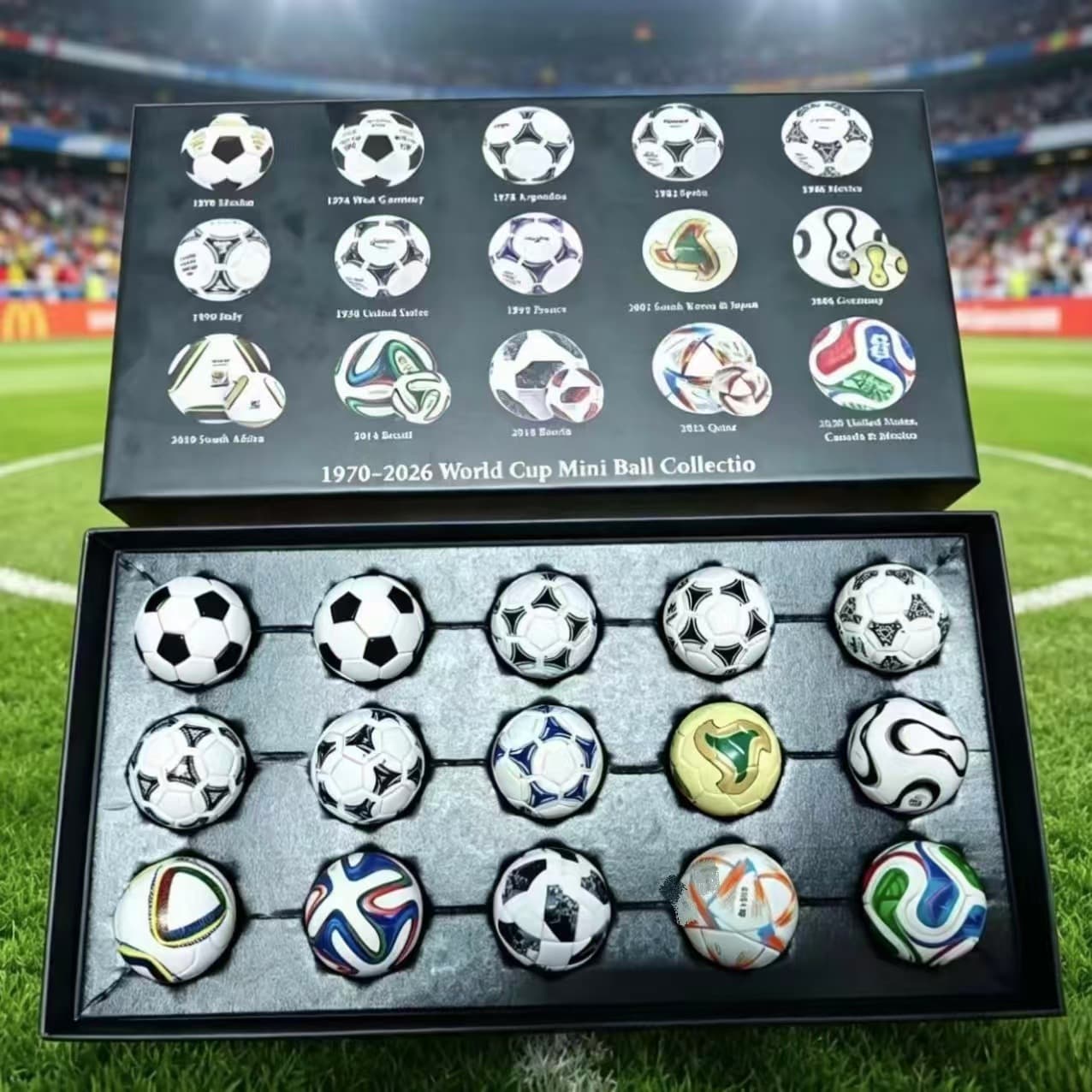 1970-2026 World Cup Mini Edition Commemorative Collectible Edition Gift Boxed Cross-Border Hot Selling Mini Football Set