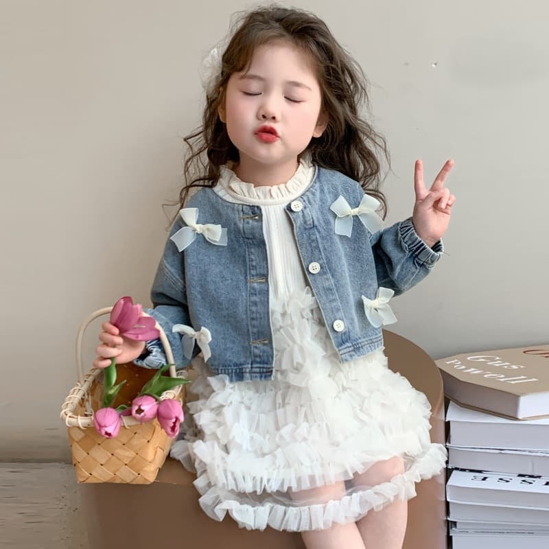 Girls Spring Denim Jacket 2026 New Style Children's Outerwear Versatile Top for Spring and Autumn Fashionable and Trendy for Little Girls