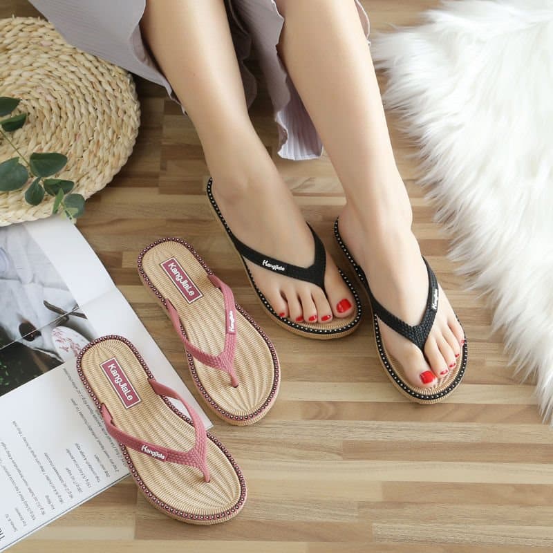 2024 Slippers Women's Summer New Daily Outer Wear Simple Non-slip Seaside Beach Shoes Women's Flip Flops Summer Fashion