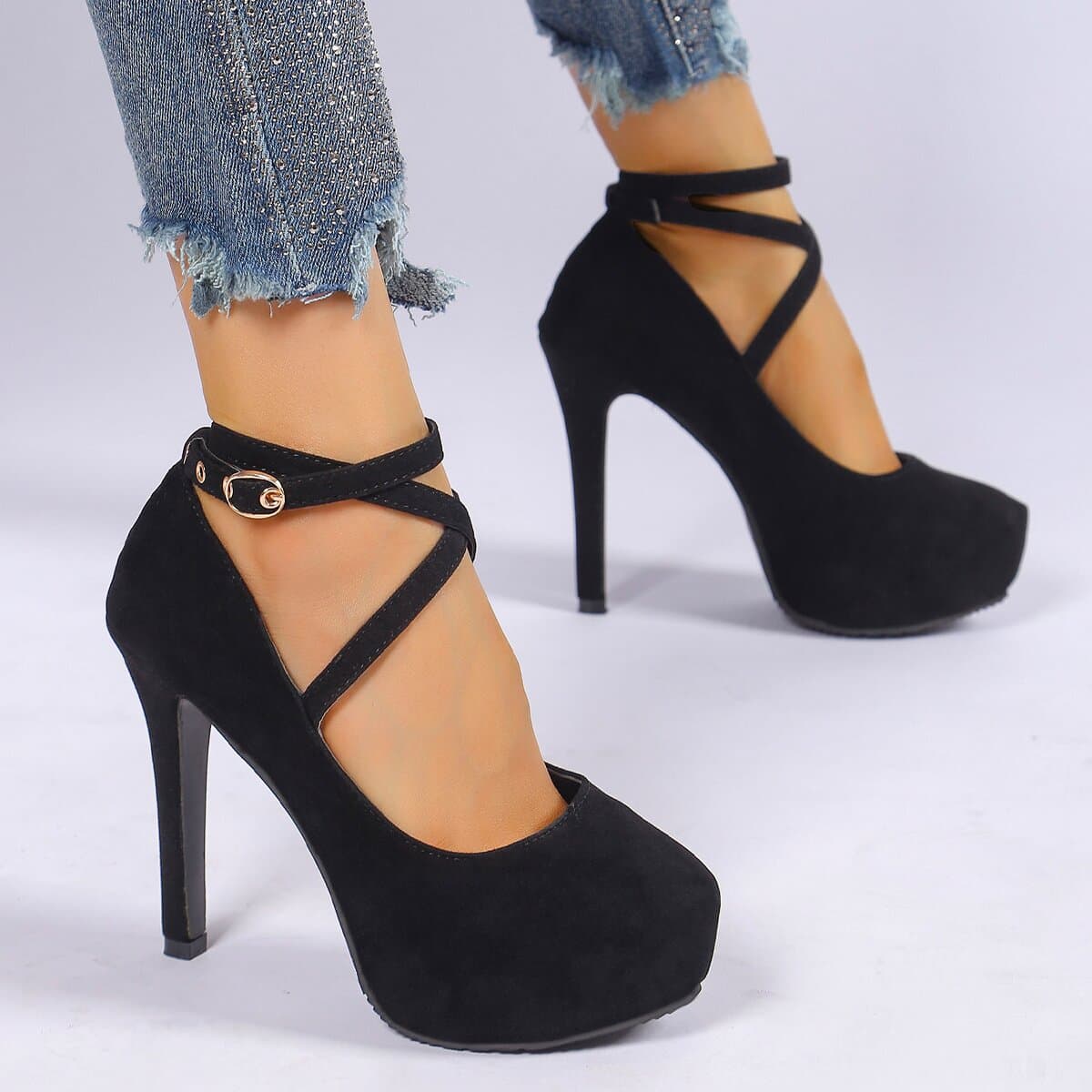 Large Size Women's High Heel Shoes 2025 New British Style Stiletto Heels with Ankle Strap Sexy Pumps